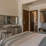 ヴィラ Luxury Karmaniolos Kefalonia