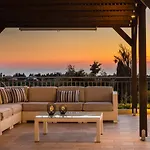 Luxury Karmaniolos Kefalonia * フィスカルドン