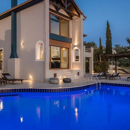 Luxury Karmaniolos Kefalonia * フィスカルドン