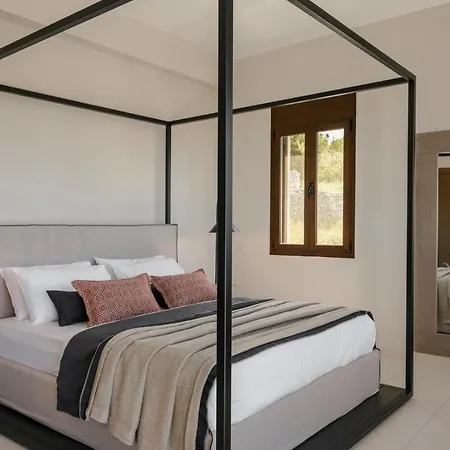 Luxury Karmaniolos Kefalonia Fiskardo