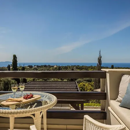 Luxury Karmaniolos Kefalonia Villa *