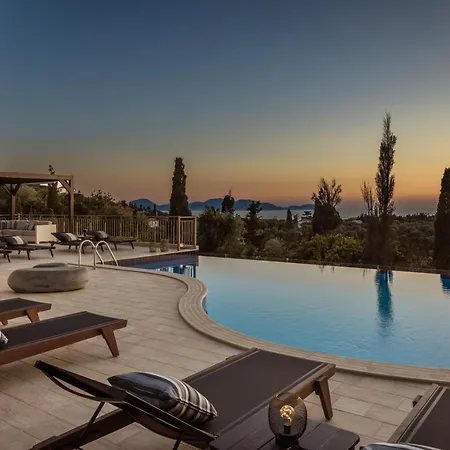 Luxury Karmaniolos Kefalonia Villa *