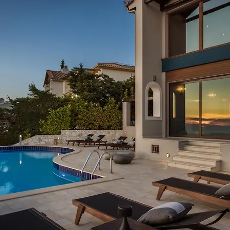 Luxury Karmaniolos Kefalonia Villa *
